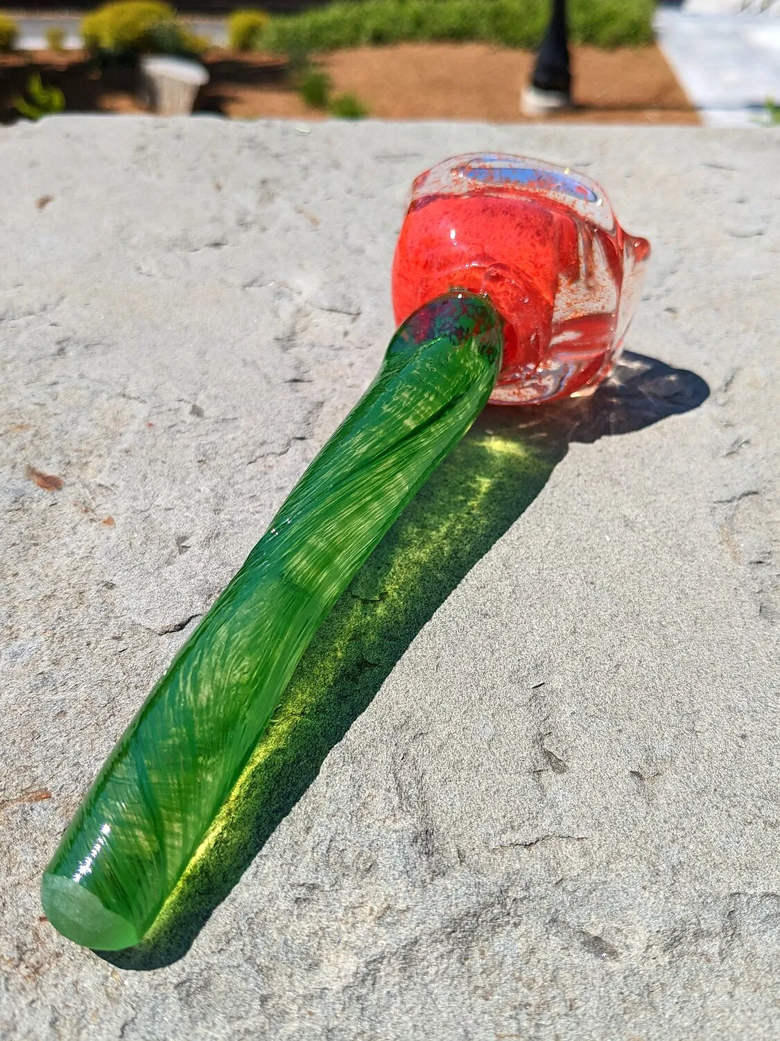 Rose — blown glass by Akito Yamauchi