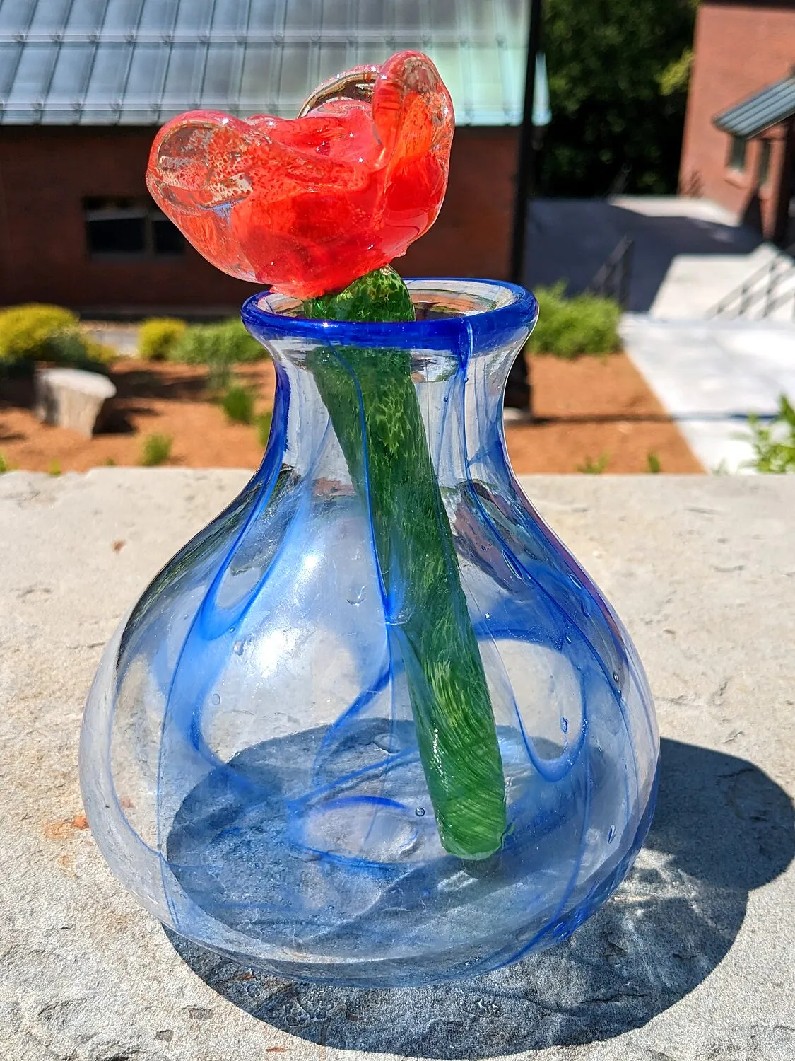 Rose in Summer — blown glass by Akito Yamauchi